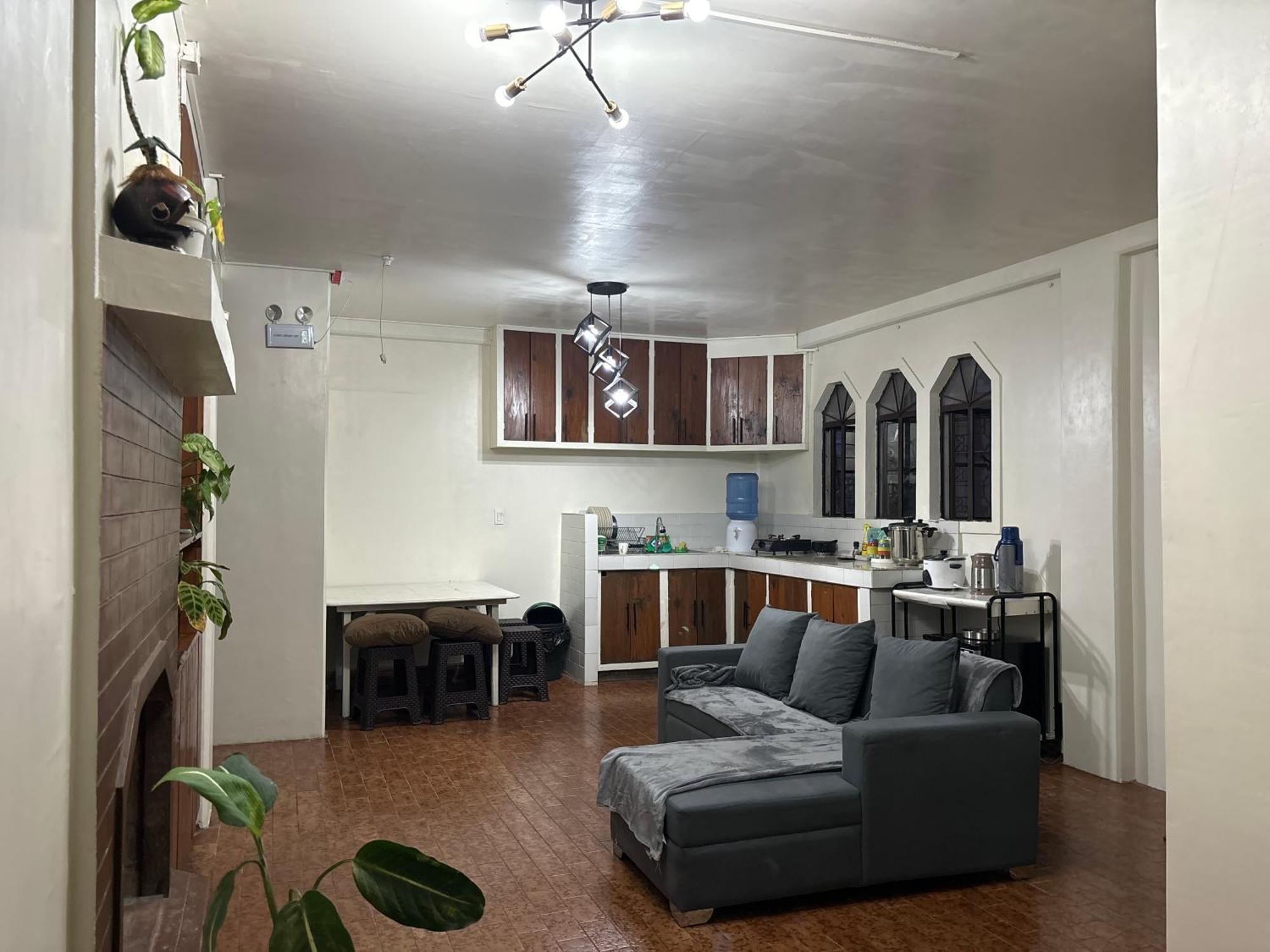 Apartment By The Old Swing